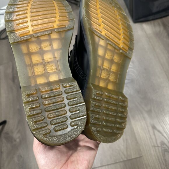 Dr Doc Martens 11821 Patent Leather Black Combat Boots Size 10 NICE - Picture 7 of 9